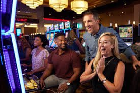 Player spinning a video slot game on 90 ph from a smartphone